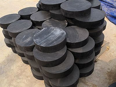黄陂区板式橡胶支座由若干层橡胶片与薄钢板经加压硫化